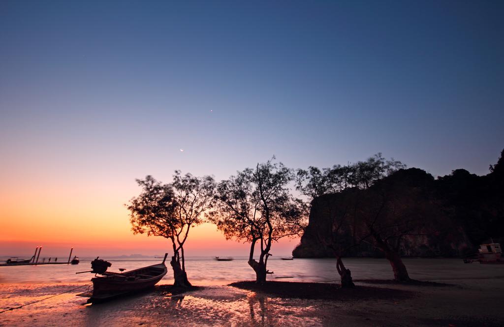Sunrise Tropical Resort Railay Buitenkant foto