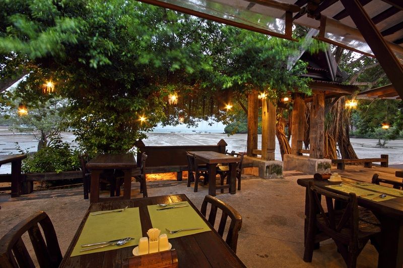 Sunrise Tropical Resort Railay Buitenkant foto