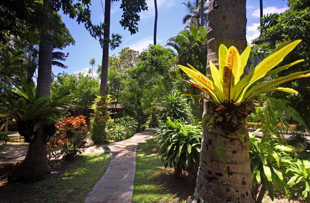Sunrise Tropical Resort Railay Buitenkant foto