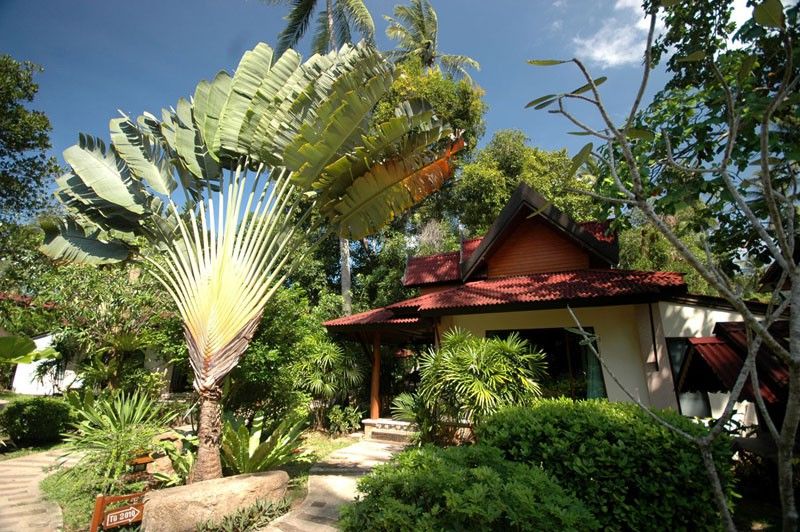 Sunrise Tropical Resort Railay Buitenkant foto