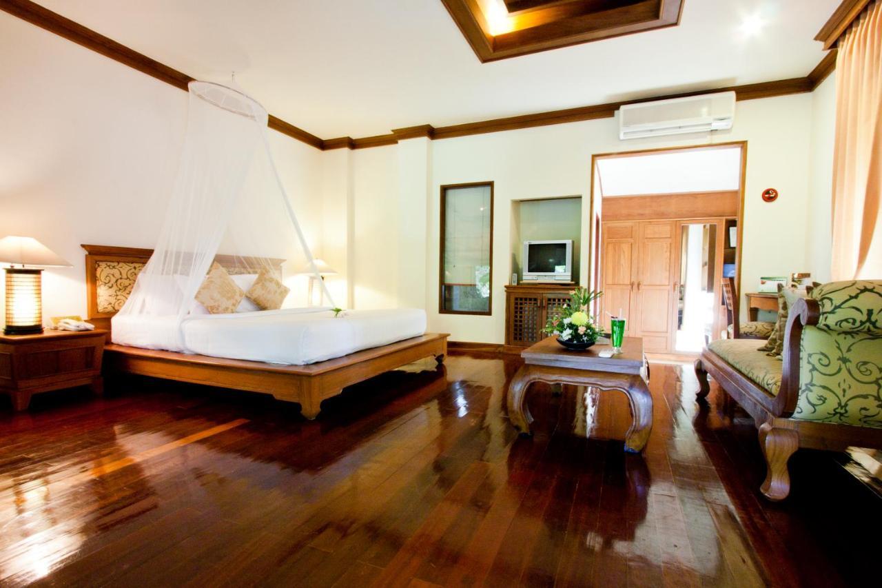 Sunrise Tropical Resort Railay Buitenkant foto